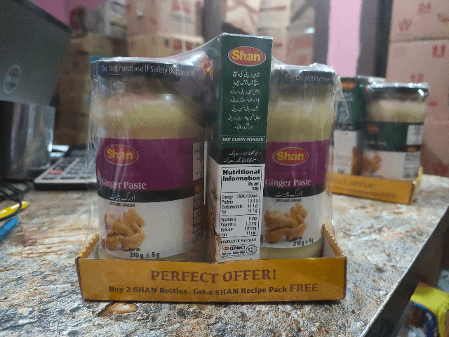 Shan Ginger Paste 310gm (02 Pcs, Free B.Biryani Pkt)